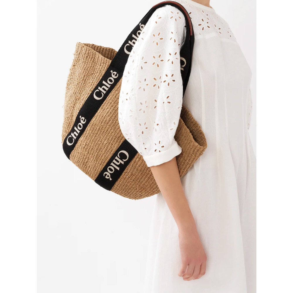BRAND NEW CHLOE RAFFIA STRAW BASKET LARGE WOODY TOTE BAG NWT AUTHENTIC!